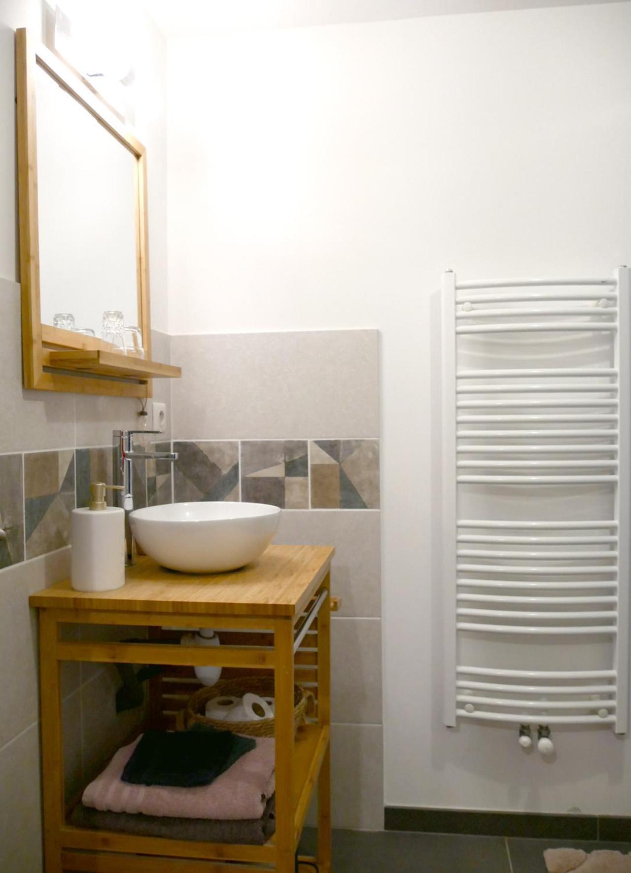 Charmante Independante En Maison De Village Homestay Loriol-sur-Drome